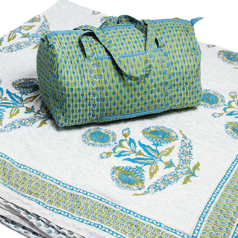 Iris Picture - Quilt and Weekender Bag